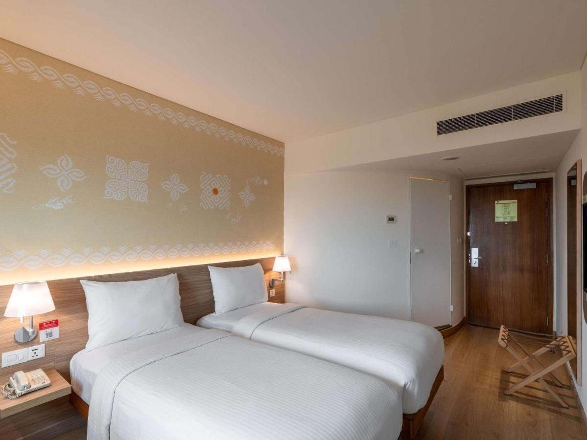 Ibis Airport - An Accor Brand Hotel Bombaj
